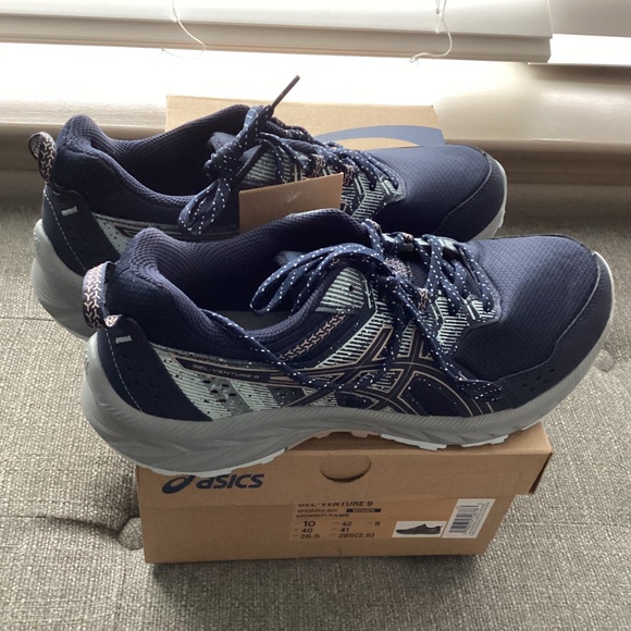 Asics Women's Venture 9 Trail Running Sneakers, size 10 - Picture 6 of 10